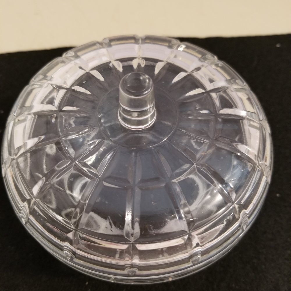 Clear Glass Sugar with Lid And Spoon. Made In Italy.